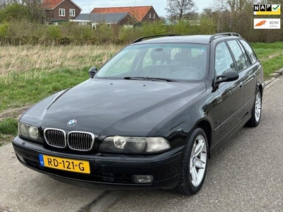 BMW 5-serie Touring 520i Executive Aut. ECC Audio/CD Leder