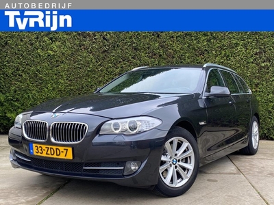 BMW 5-serie Touring 520i High Executive Navigatie