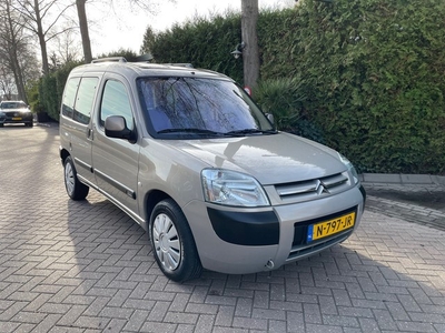 Citroen Berlingo 1.6i Multispace AIRCO/GLAZEN DAK/NIEUWE