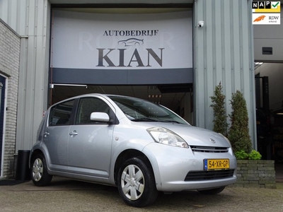 Daihatsu Sirion 2 1.0-12V PremiumNieuwe apk