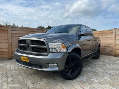 Dodge Ram 1500 5.7 V8 Crew Cab 5'7 HEMI 4X4 LPG