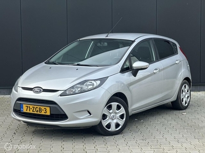 Ford Fiesta 1.25 CRUISE AIRCO TREKHAAK