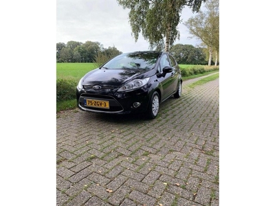 Ford Fiesta 1.6 TDCi ECO Titanium (bj 11-2012)