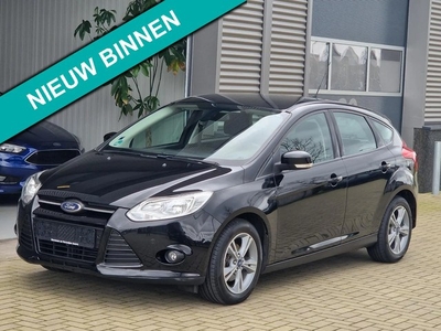 Ford Focus 1.0 EcoBoost Trend nieuwe distributie!