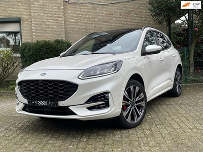 Ford Kuga 2.5 PHEV ST-Line X Panoramadak Winter Pack