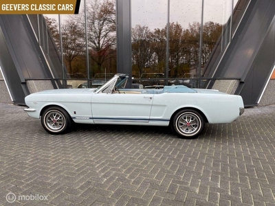 Ford MUSTANG CONVERTIBLE K-CODE HIGH PERFORMANCE