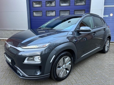 Hyundai Kona EV 64 kWh Comfort l € 20.999 na Sub l 3-fase l