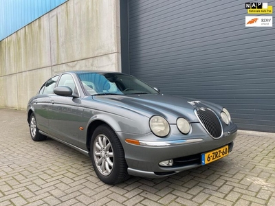 Jaguar S-type 2.5 V6 EXE AUT LEDER NAVI PDC 2004