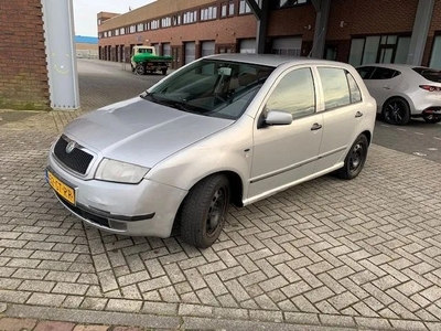 Škoda Fabia 1.4 Comfort! Apk t/m 03-2025! 141 DKM NAP!