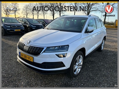 Škoda Karoq 1.5 TSI Ecc Lmv Xenon Pdc Cruise Control 1/2