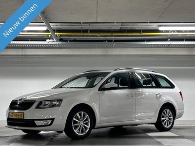 Škoda Octavia Combi 1.6 TDI - automaat - Navi - cruise -