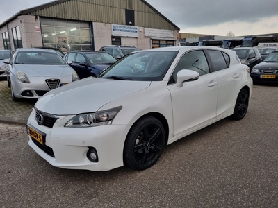 Lexus CT 200h Business Line Pro Hybride Bj:2012 NAP!