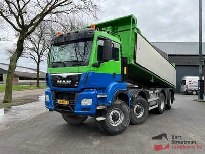 MAN TGS 43.440 8x8 BH WVT WS met geisoleerde asfalt kipper