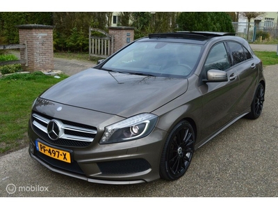 Mercedes A-klasse A180D AMG /Panoramadak / Automaat / export