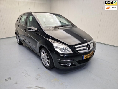 Mercedes-Benz B-klasse 160 Business Class Navi Half Leer