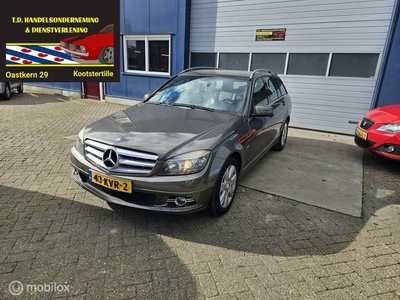 Mercedes C-klasse Estate 180 CGI BlueEFFICIENCY Avantgarde