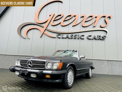 Mercedes W107 560SL AUTOMATIC 2 TOPS CABRIOLET