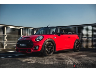 MINI Cabrio 2.0 Cooper S JCW Black Pack (bj 2019)