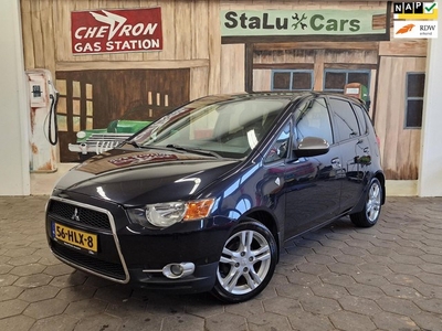 Mitsubishi Colt 1.3 Intro