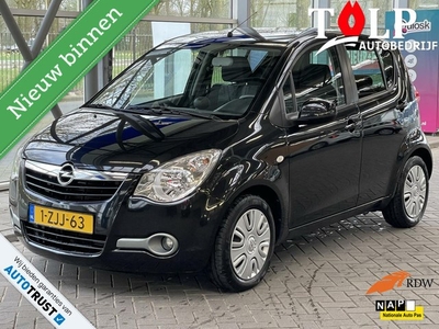 Opel Agila 1.0 Berlin bj 2015 Airco Trekhaak Nette auto