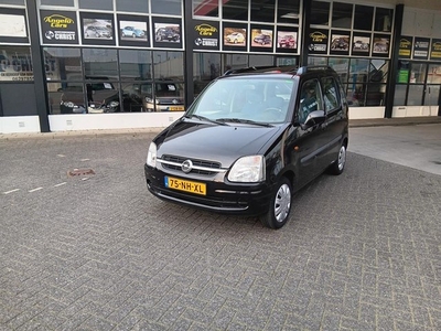 Opel Agila 1.2-16V Color Edition