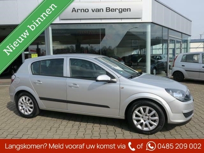 Opel Astra 1.6 Enjoy, airco, cruisecontrol, trekhaak