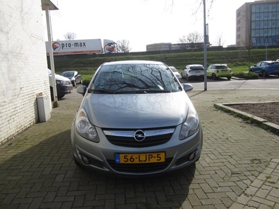 Opel Corsa 1.2-16V '111' Edition