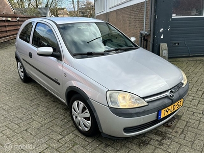 Opel Corsa 1.2-16V Comfort apk tot 03-2025