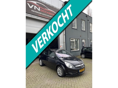 Opel Corsa 1.4-16V Cosmo AUTOMAAT 5 DEURS NIEUWE APK