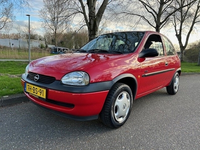 Opel Corsa 1.4i Eco Zuinig1250 (bj 1998)