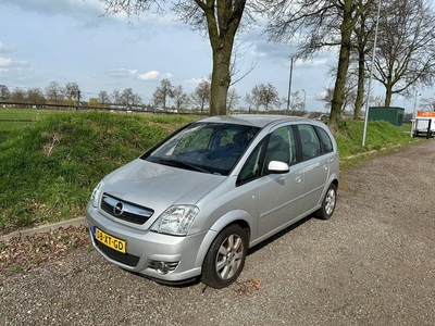 Opel Meriva 1.6-16V Probleem automaat Ecc Lmv Cosmo