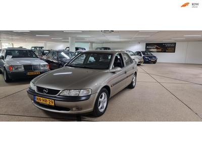 Opel Vectra 1.6i-16V CD 1ste eigenaars!!! 77.000dkm!! Nap!!