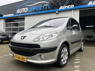 Peugeot 1007 1.6-16V Gentry /Airco/Nieuwe apk/Automaat.