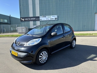 Peugeot 107 1.0-12V XRi 5-Deurs 68 PK. Leuke,zuinige en als