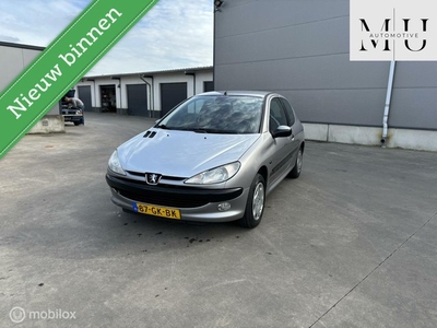 Peugeot 206 1.4 Gentry Automaat