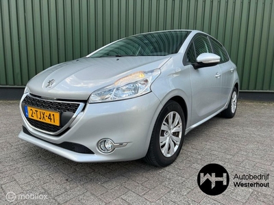 Peugeot 208 1.2 VTi Blue Lease Execut 1 Jaar APK NAVI Clima