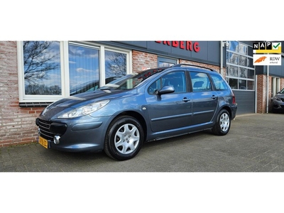 Peugeot 307 Break 1.6-16V Premium Automaat! Trekhaak!