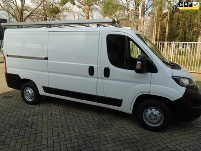 Peugeot Boxer 330 2.2 BlueHDi 120 L2H1 Premium