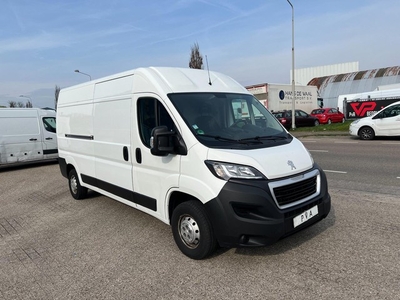 Peugeot Boxer 335 2.0 BlueHDI L3H2 Premium