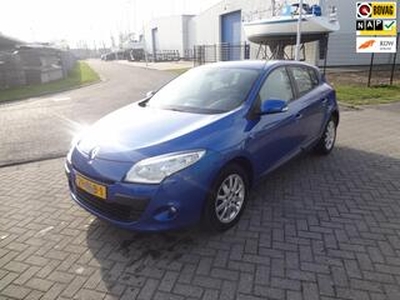 Renault MEGANE 1.6 Expression