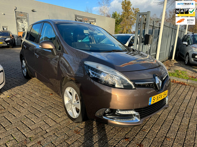 RENAULT SCÉNIC 1.2 TCe R-Cinéma, navi, cruise, elec pakket, panorama, trekhaak, tv-schermen,1/2 leder, climatronic, 77.000 km nap