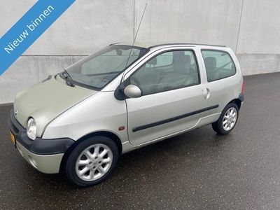 Renault Twingo 1.2-16V Privilège Airco nieuwe apk weinig km