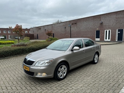 Skoda Octavia 1.4 TSI Elegance Veel opties-Goed onderhoud