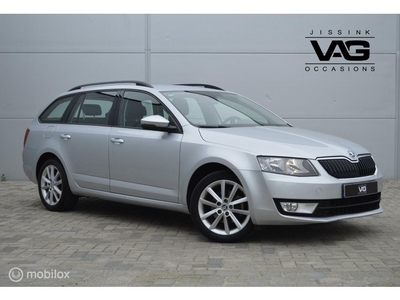 Skoda Octavia Combi 1.4TSi Trekhaak 17