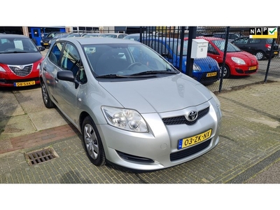 Toyota Auris 1.4-16V Terra *airco* WEEKAANBIEDING