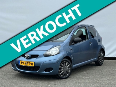 Toyota Aygo 1.0-12V Access !! VERKOCHT !!