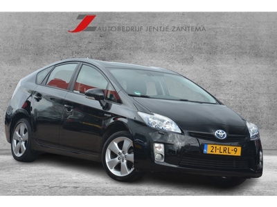 Toyota Prius 1.8 Dynamic Navigatie Camera HUD Clima