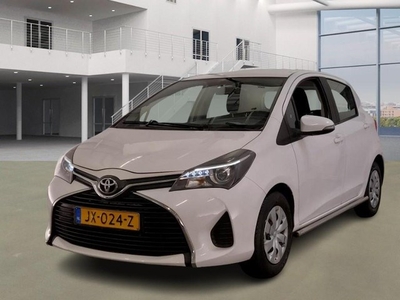 Toyota Yaris 1.0 VVT-i Aspiration Camera Lees De Tekst