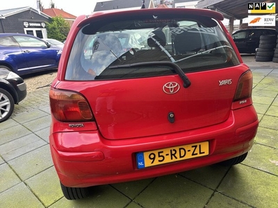 Toyota Yaris 1.3 VVT-i Sol