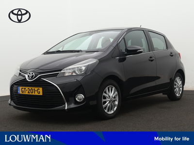 TOYOTA YARIS 1.3 VVT-i Style | Navigatie | Parkeercamera | Lichtmetalen Velgen |